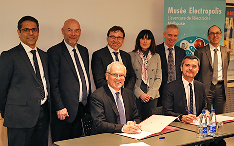 La convention de mécénat a été signée par Jean-Bernard Lévy, le PDG d’EDf (à g.) et Julien Villeret, le président du musée.