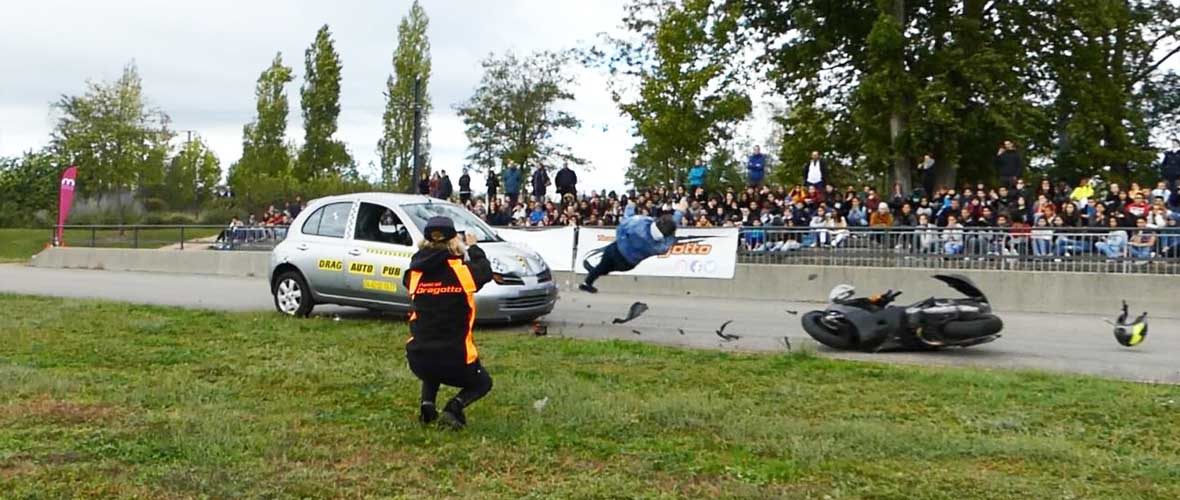 Prévention : un crash test scooter-voiture pour réveiller les consciences   | M+ Mulhouse