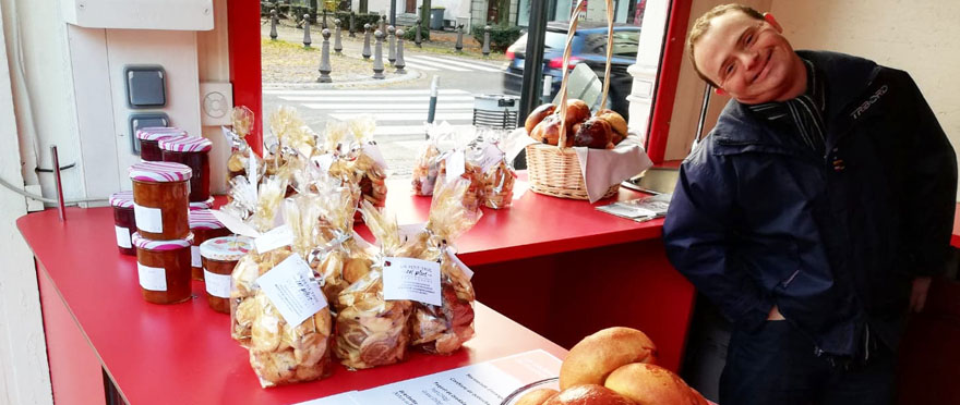 Le restaurant « Un petit truc en plus » investit le kiosque de la place de la Paix | M+ Mulhouse